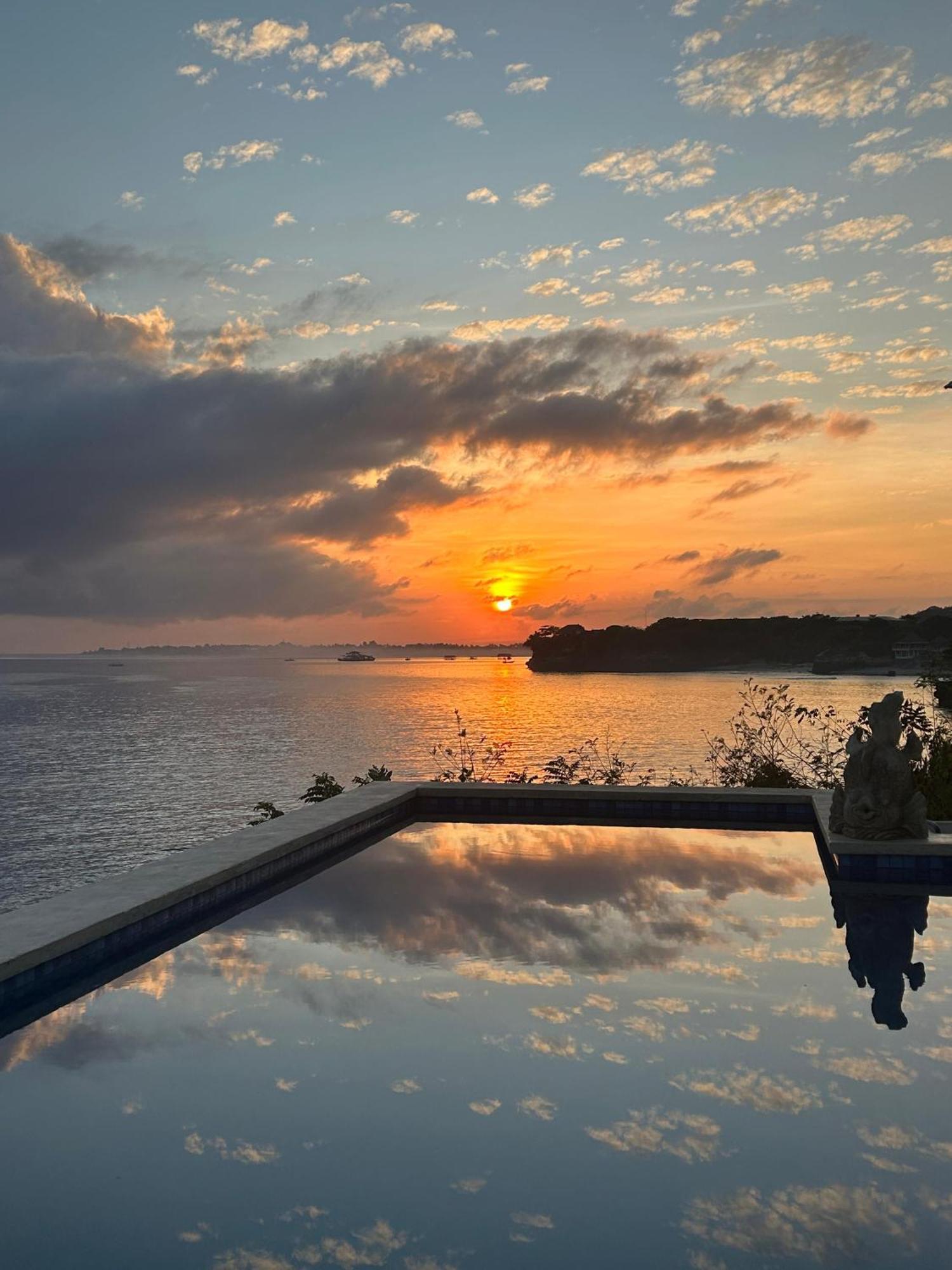 Вилла The Edge Lembongan Экстерьер фото